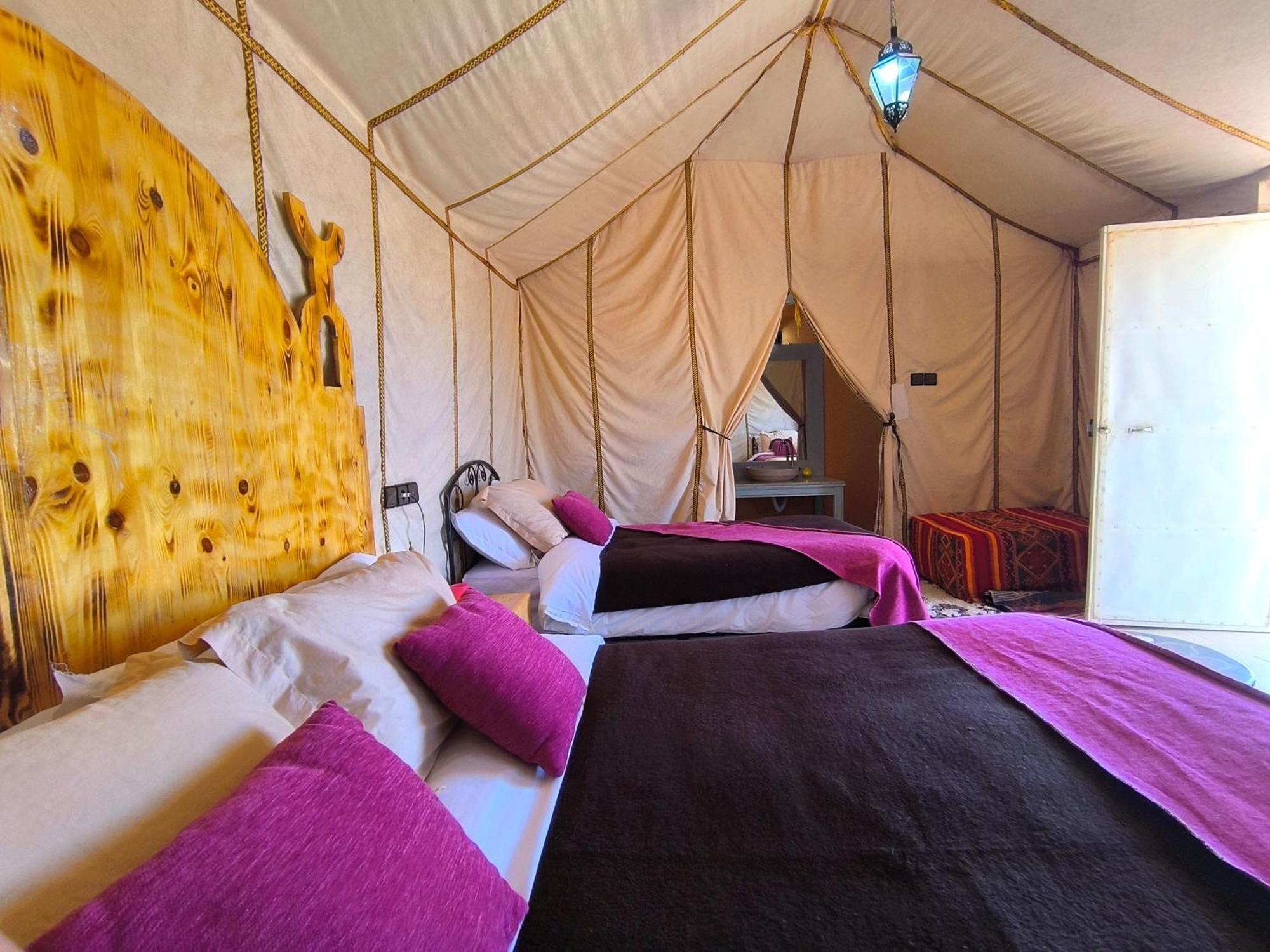 Hotel Luxury Bega Camp à Merzouga Extérieur photo