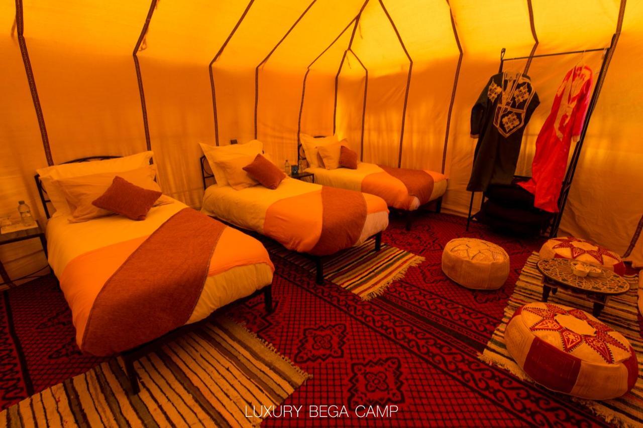 Hotel Luxury Bega Camp à Merzouga Extérieur photo